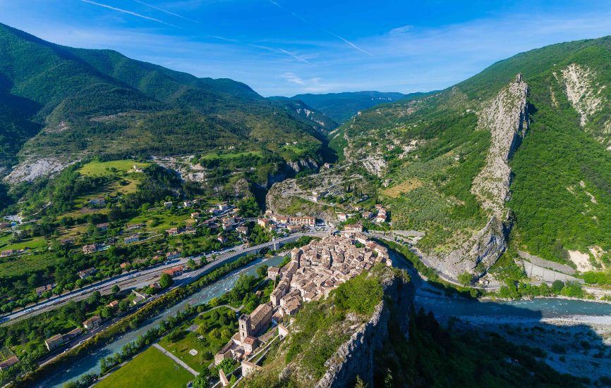 Citadelle et oliveraies d'Entrevaux