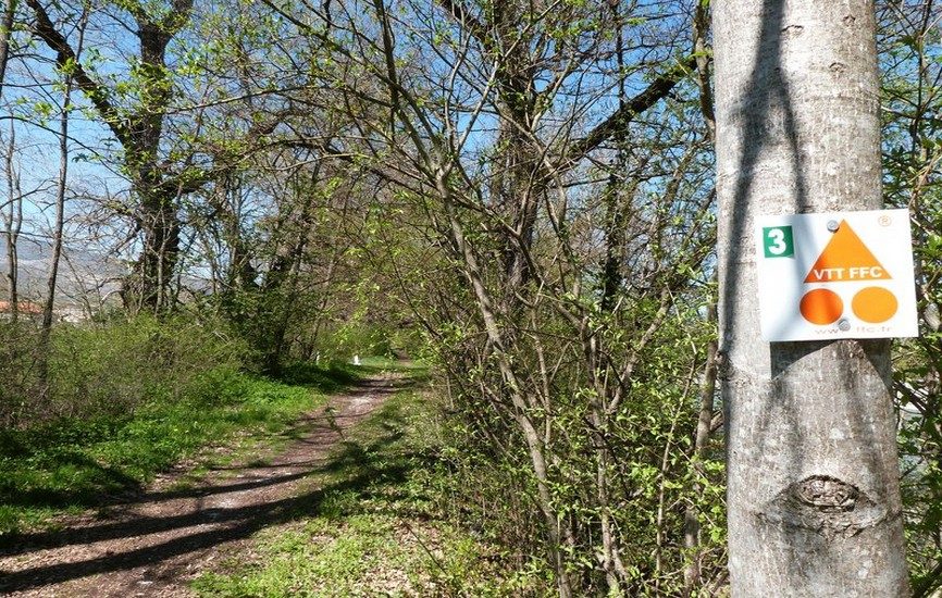 La Digue du Buëch (parcours VTT n°3)