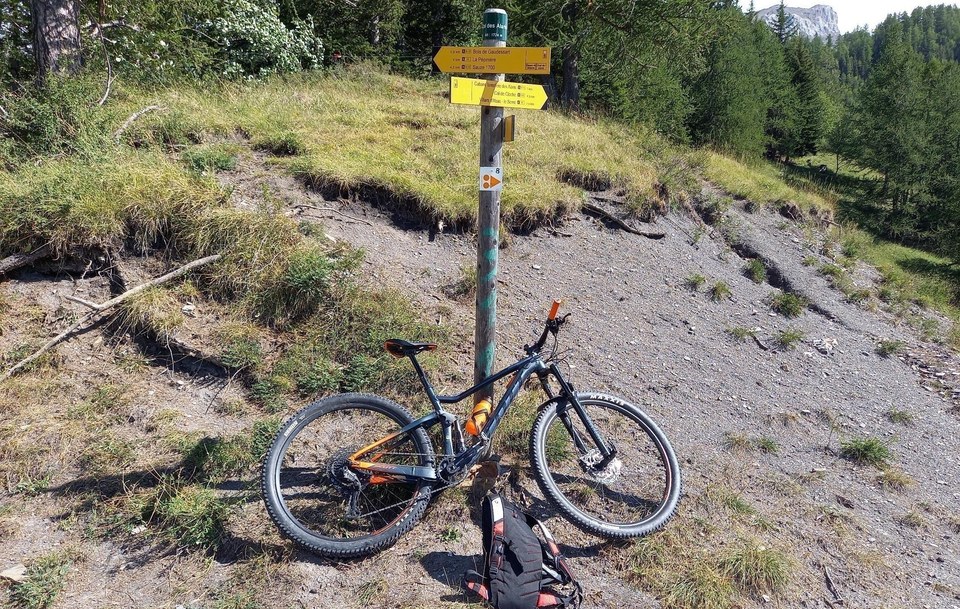 Col des Alaris (parcours VTT n°8)