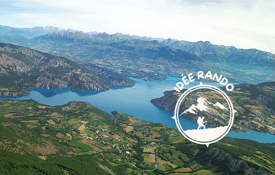 Lac de Serre-Ponçon depuis le plateau de la Chau - Office de tourisme PADLB