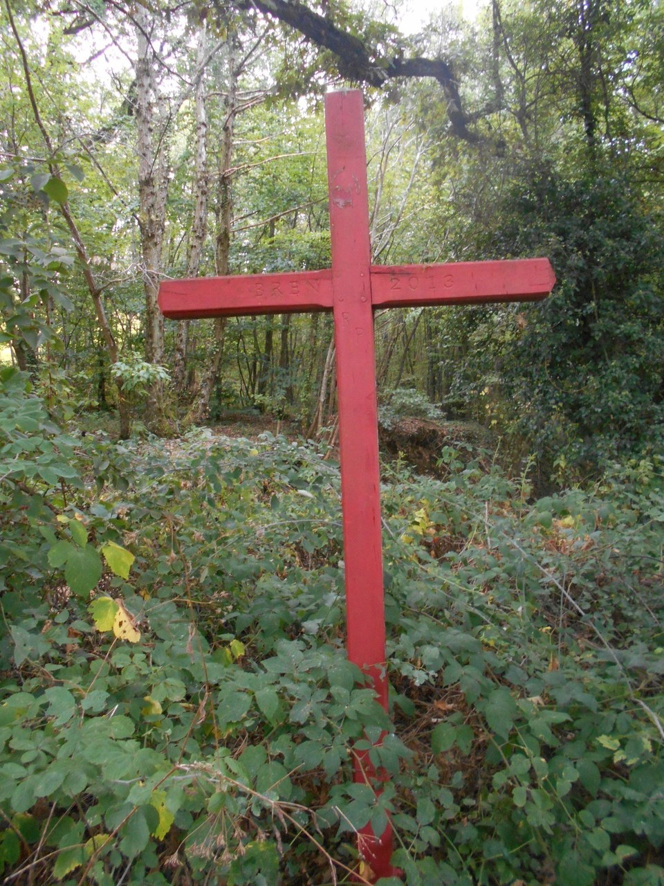 Par les Croix Bleue et Rouge