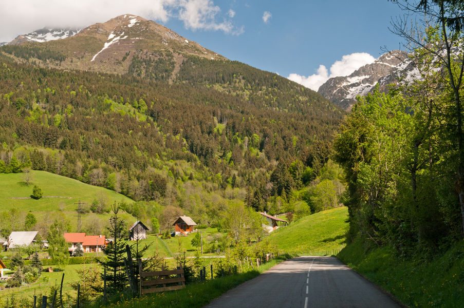 Sur les routes de Belledonne en vélo