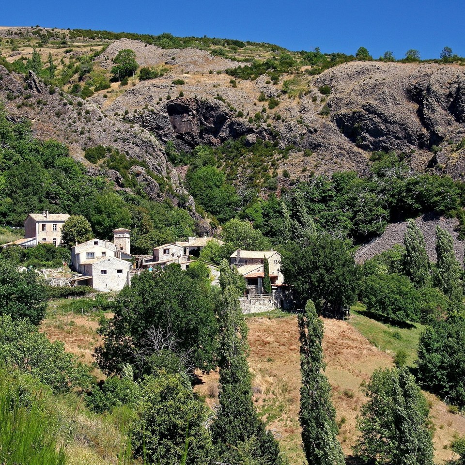 Creysseilles - Autour de Creysseilles