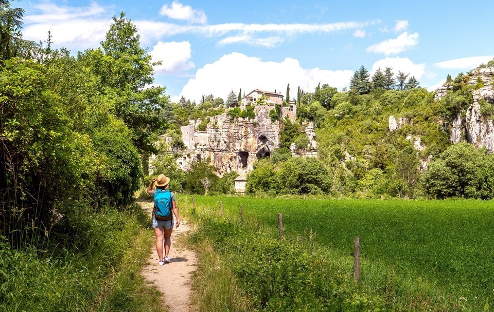 Le chemin vers la calade