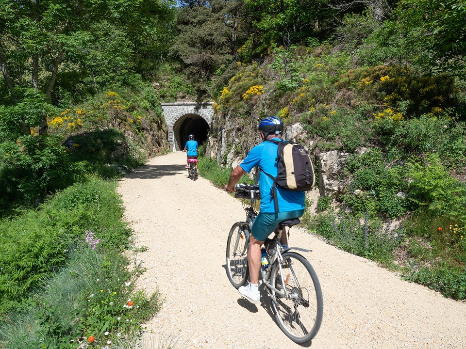 Tunnel sur La Dolce Via