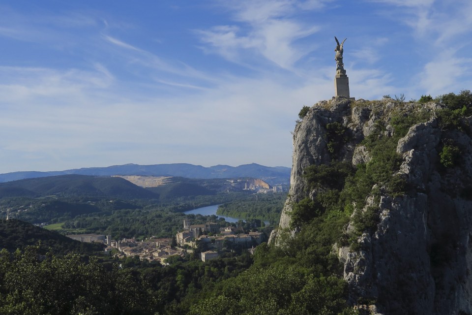 Statue Saint-Michel