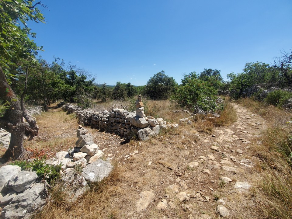 Le sentier des Chazes