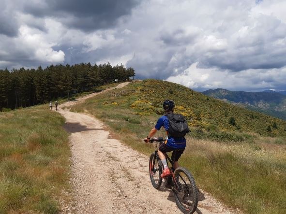 Le Col de la Croix de Millet par le volcan, N°4 rouge