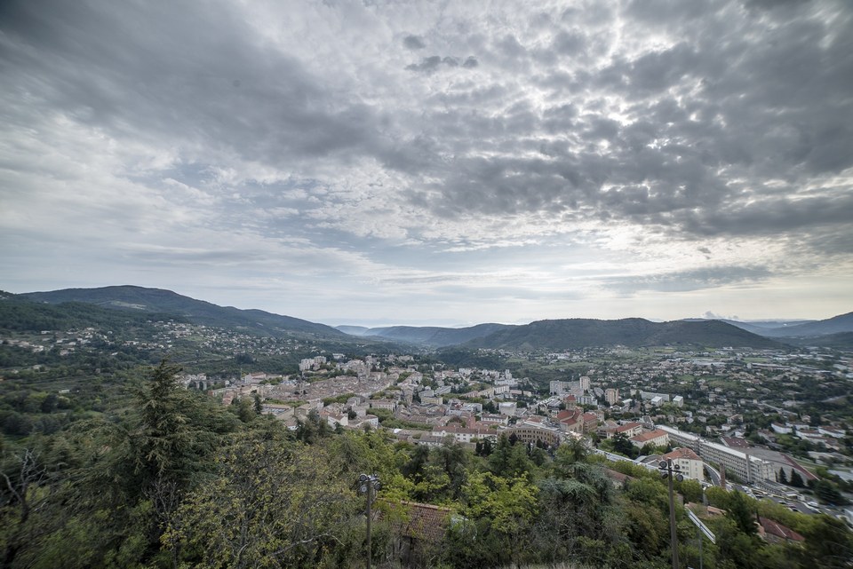 Panorama sur Privas et la vallée de l'Ouvèze