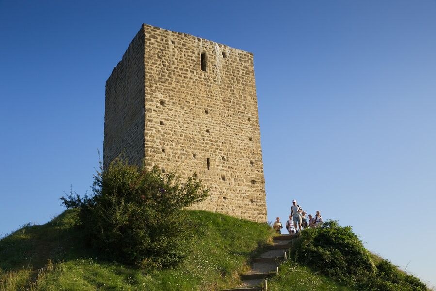 La tour du Dauphin