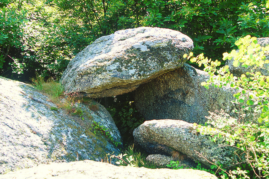 Le dolmen