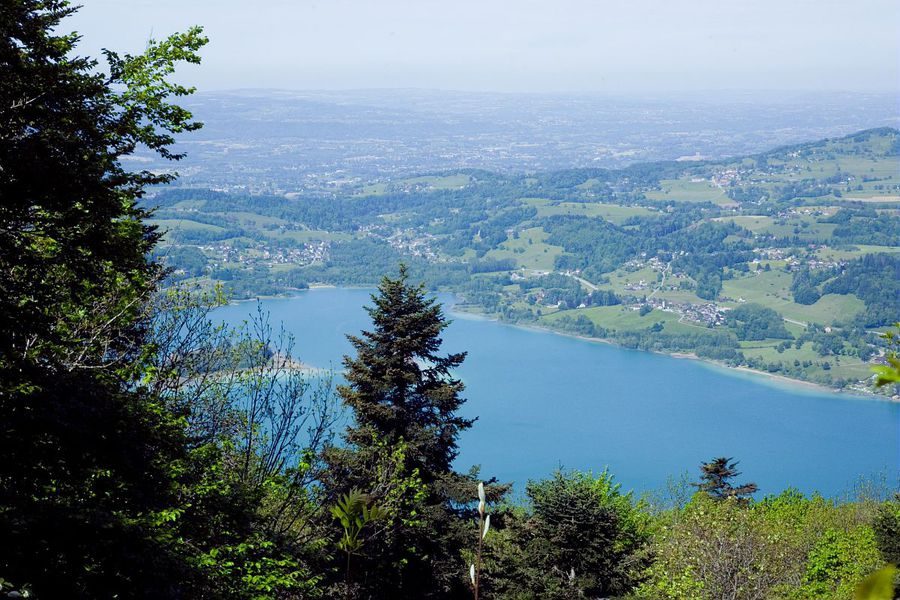 Vue sur l'avant pays après le col de l'épine