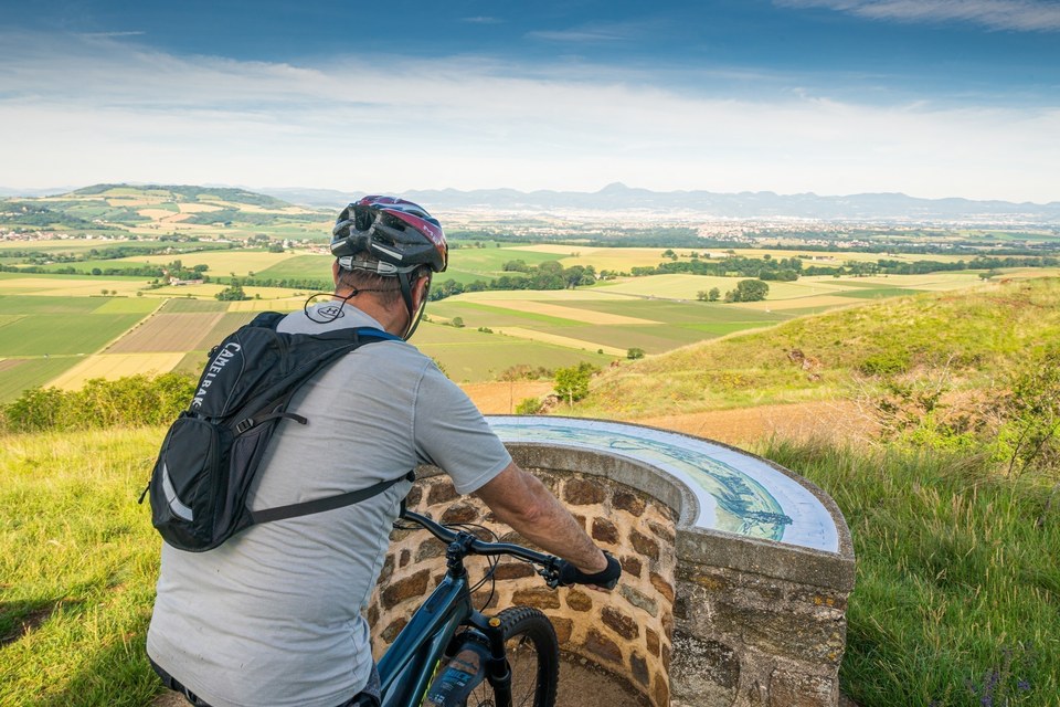 Entre tours et châteaux