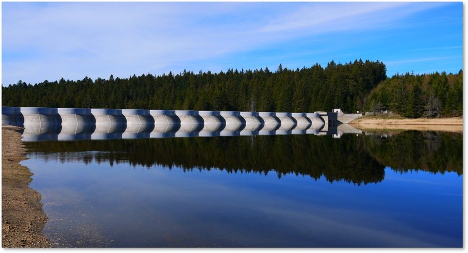 Autour du barrage des Pradeaux
