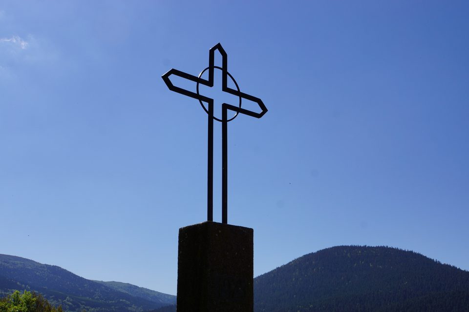 Croix à Saint-Pierre-la-Bourlhonne