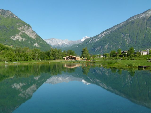 Au départ de Ugine