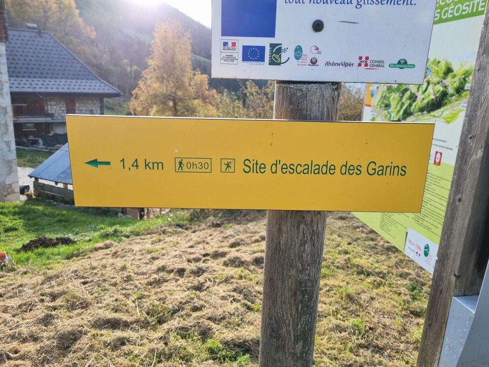 ParkingGarins