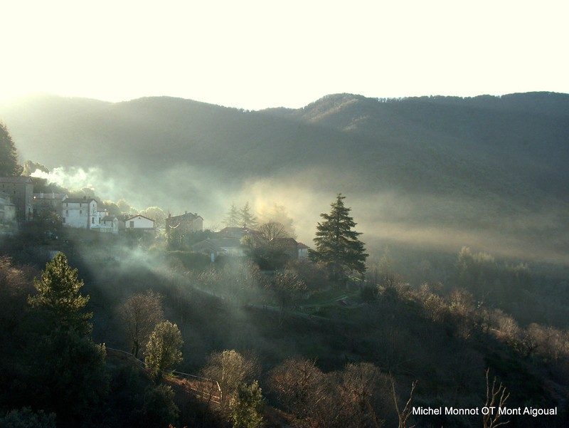 Vue sur l’Euzière depuis Notre-Dame