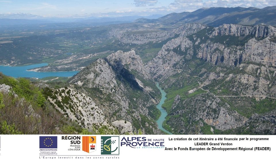 MOUSTIERS-SAINTE-MARIE - Le Tour des Gorges du Verdon