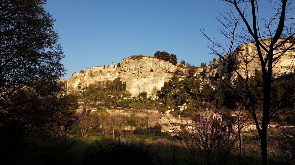 LES BAUX-DE-PROVENCE - Autour de la bauxite