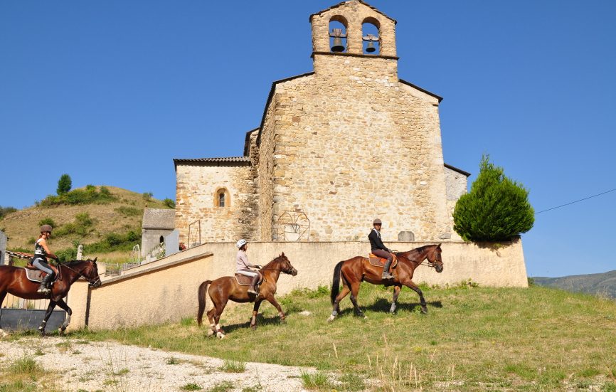 CASTELLANE - La route Napoléon à cheval