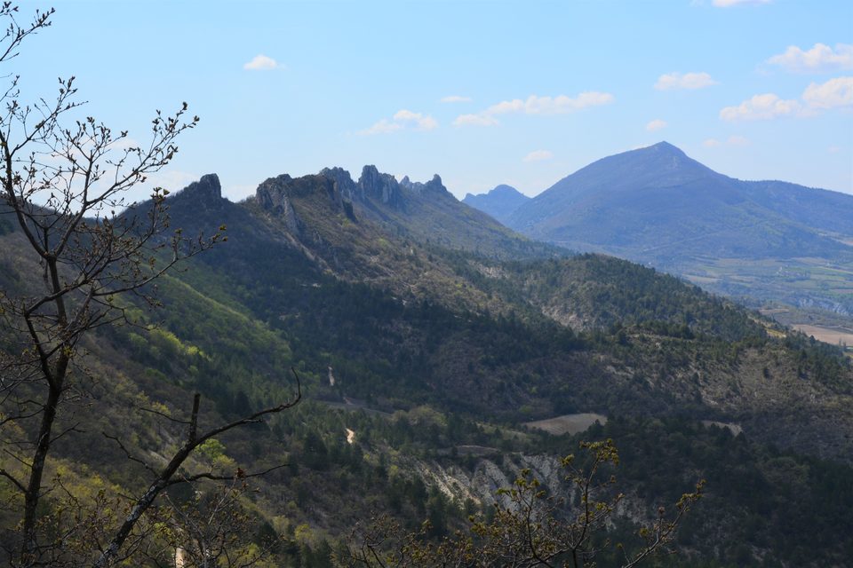 SAINT-SAUVEUR-GOUVERNET - Tour de la vallée de l'Ennuyé