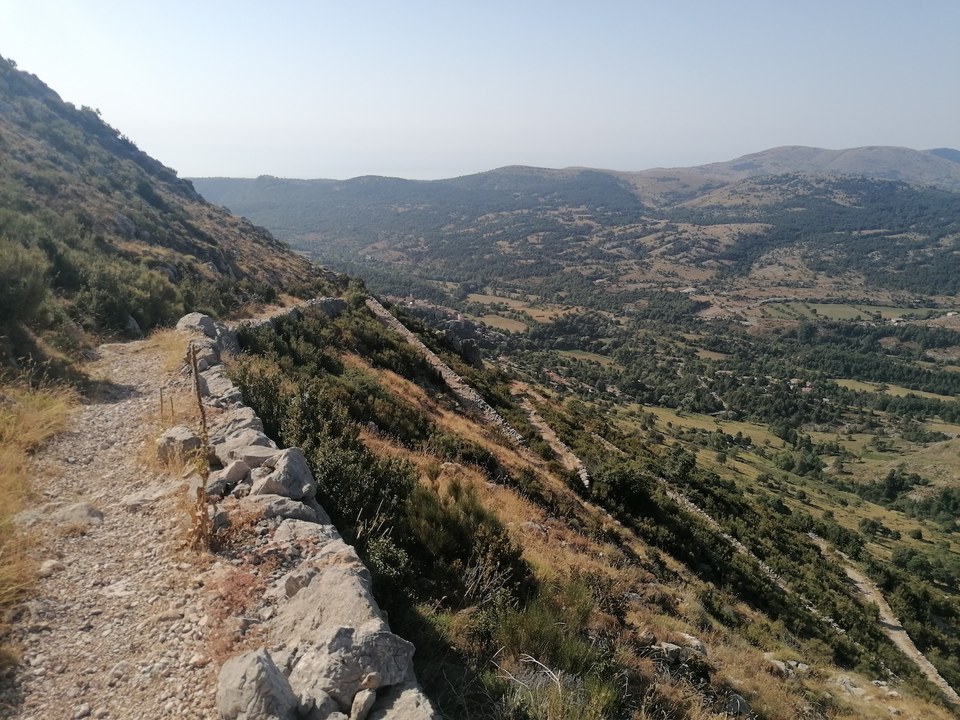 Vue sur Coursegoules