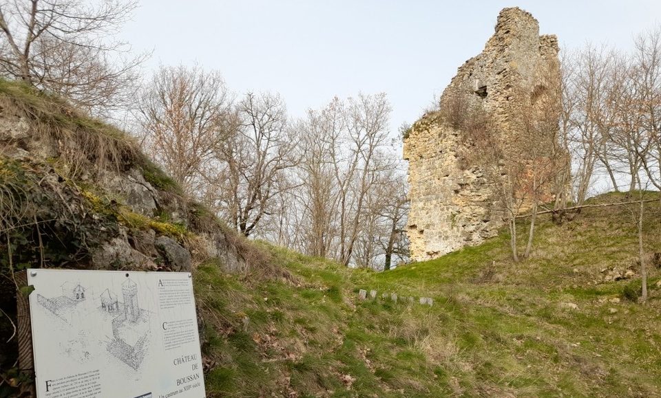 Boussan "Sentier des 3 châteaux"