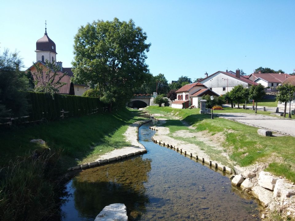 Vue du village de Bonnevaux