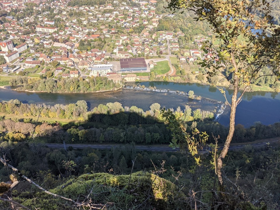 Vue sur le Cusancin et le Doubs