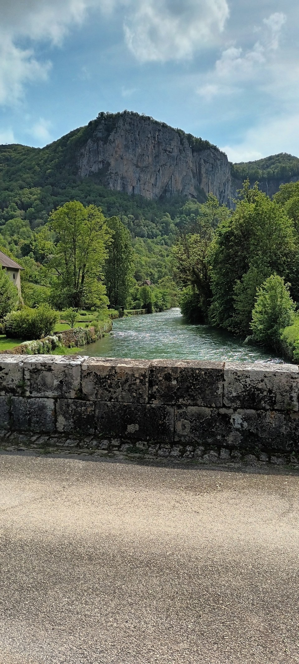 Mouthier-Haute-Pierre, pont sur la Loue