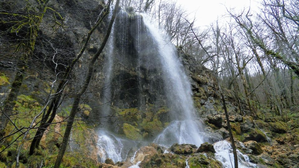 Châteauvieux-les-Fossés, Cascade de la Tufière