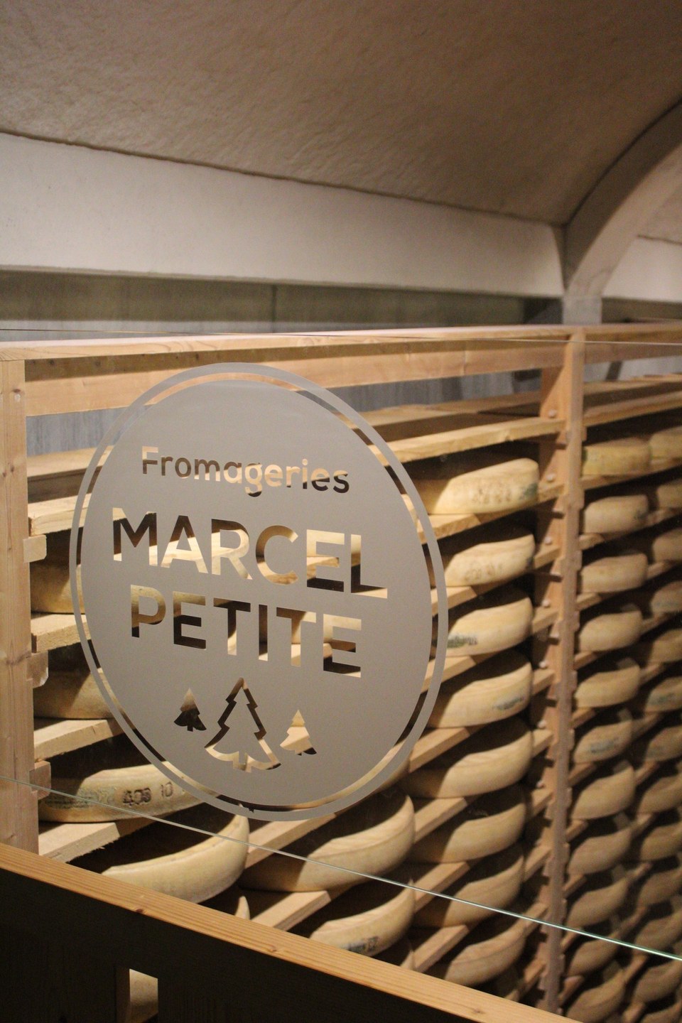 Visite des caves d'affinage à Comté du Fort St Antoine