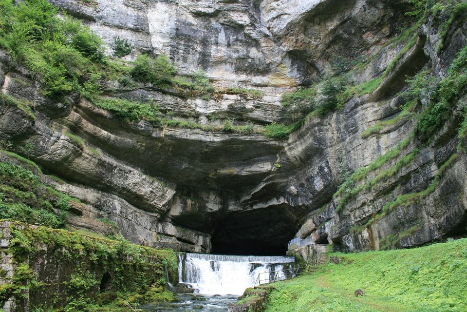 VFF-048 - De Mouthier-Haute-Pierre à Pontarlier