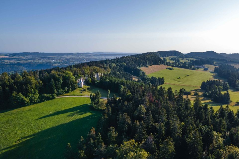 Vue aérienne de la Chapelle Ste Radegonde