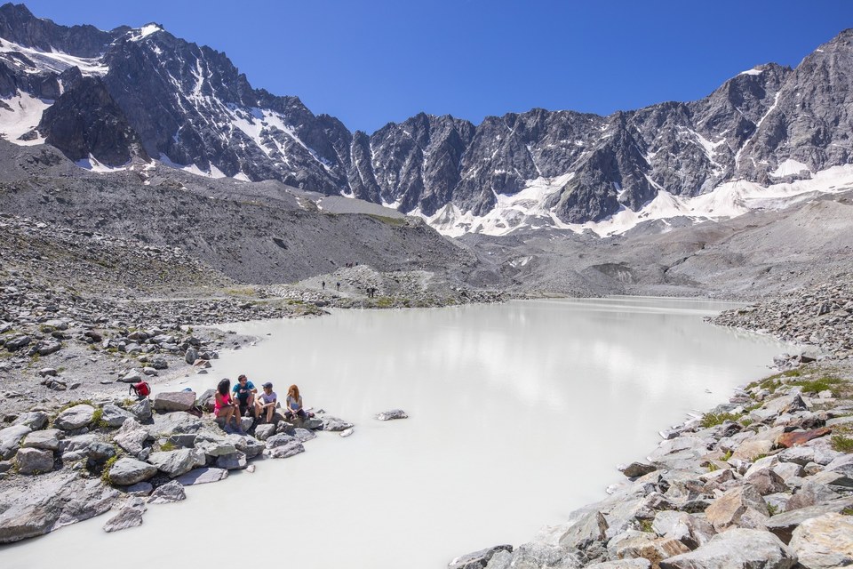 Les lacs d'Arsine au départ du Casset
