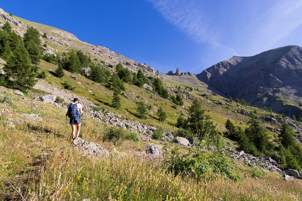 Montée au col des Tourettes