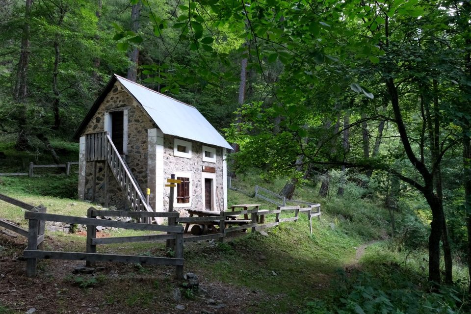 Cabane O.N.F. de Peyron Roux