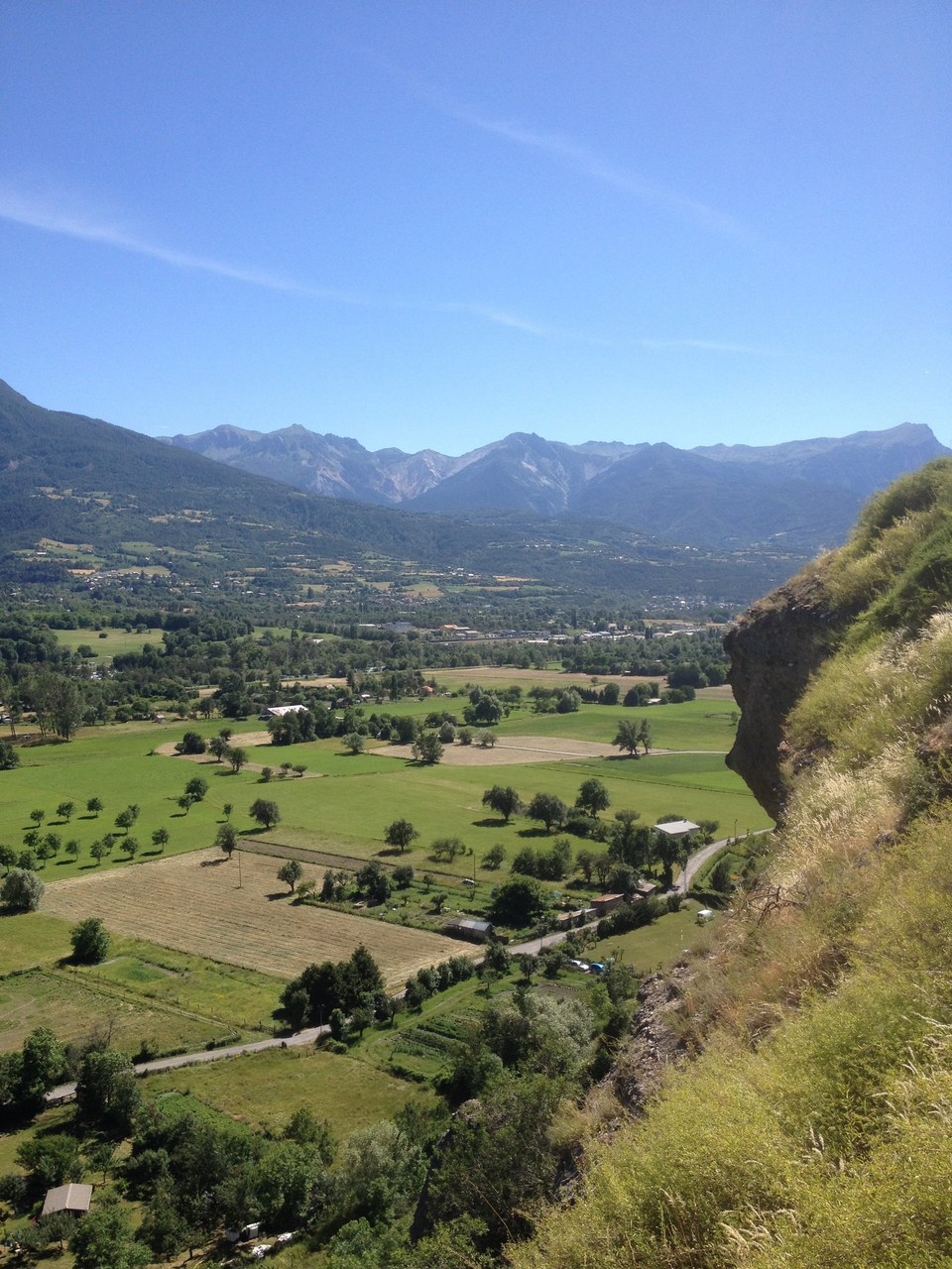 La plaine sous le roc