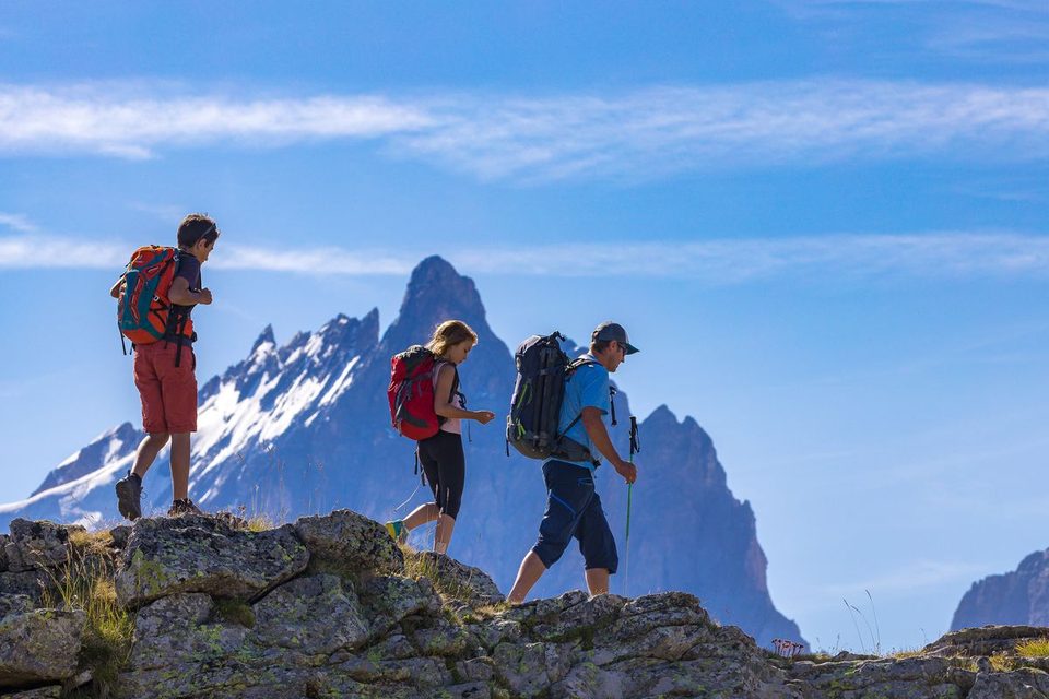 Les lacs du Plateau d’Emparis au départ de Besse