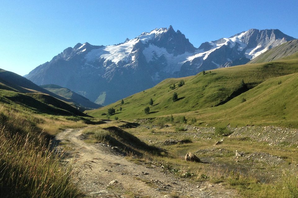 La Meije vue du vallon de la Buffe