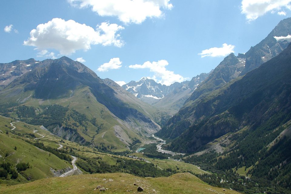 Vue vers les Agneaux et le col du Lautaret