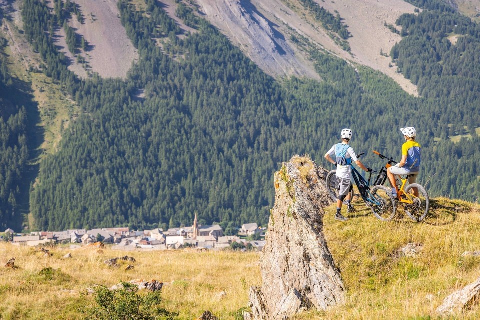 8 - Grand Tour du Canton