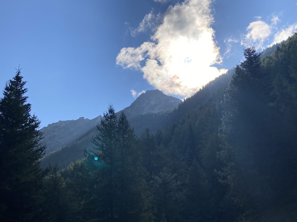 Les sommets de la vallée de la Rouanne