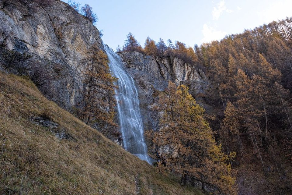 La cascade de la Pissarotte à l'automne