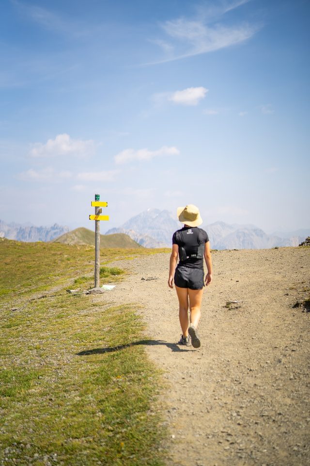 En direction du lac de l'Oule