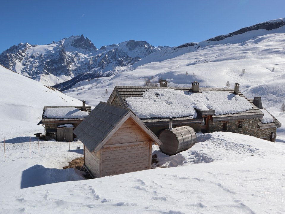 Refuge du Pic du Mas de la Grave