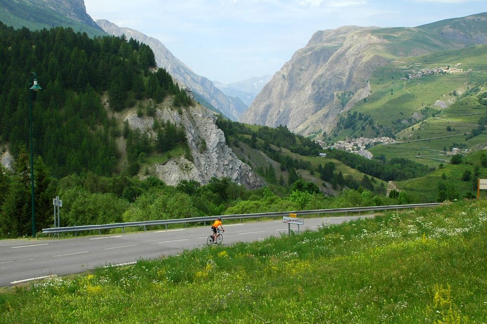 De Villar d'Arène à l'Alpe d'Huez