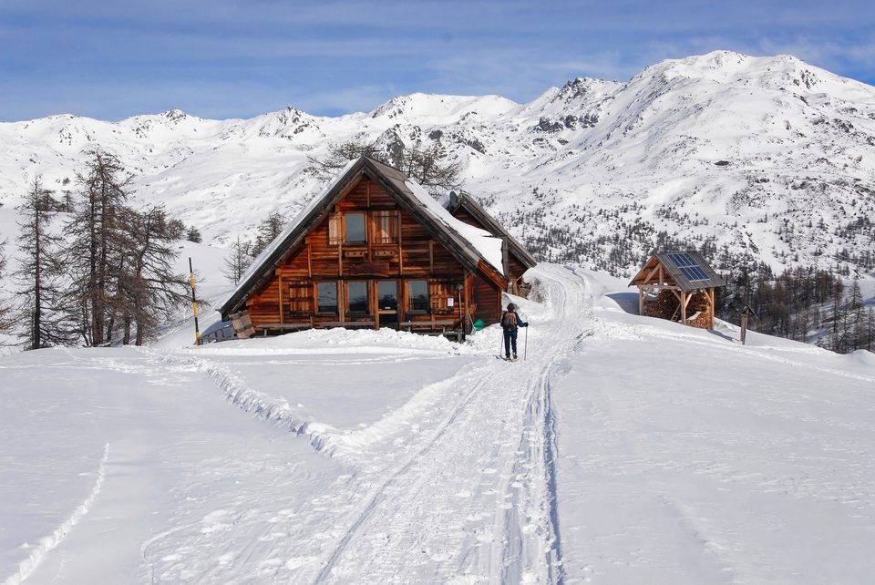 Montée au refuge du Chardonnet