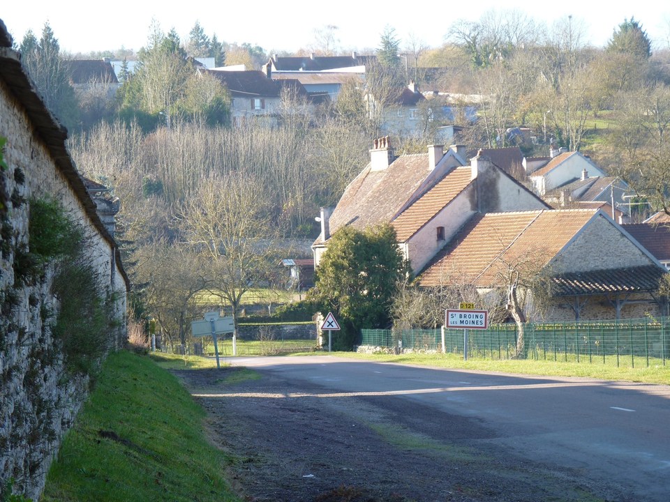 Saint-Broing-les-Moines